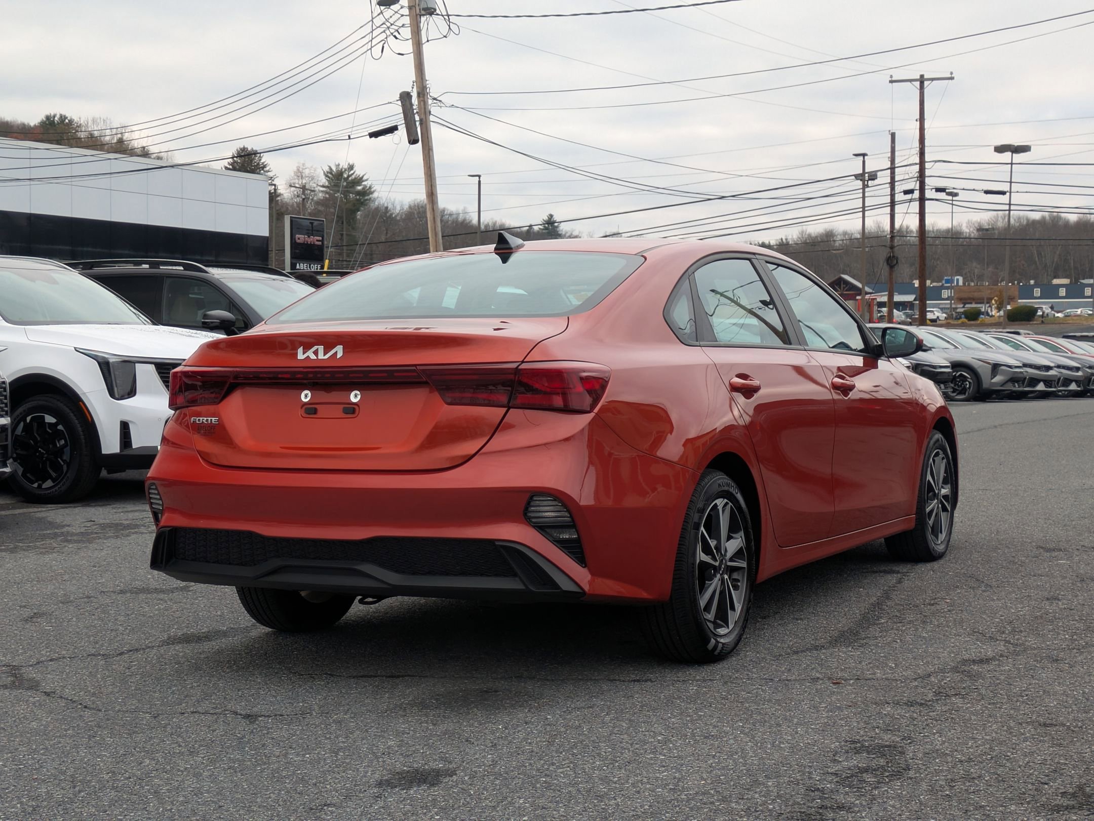 2023 Kia Forte LXS photo 4