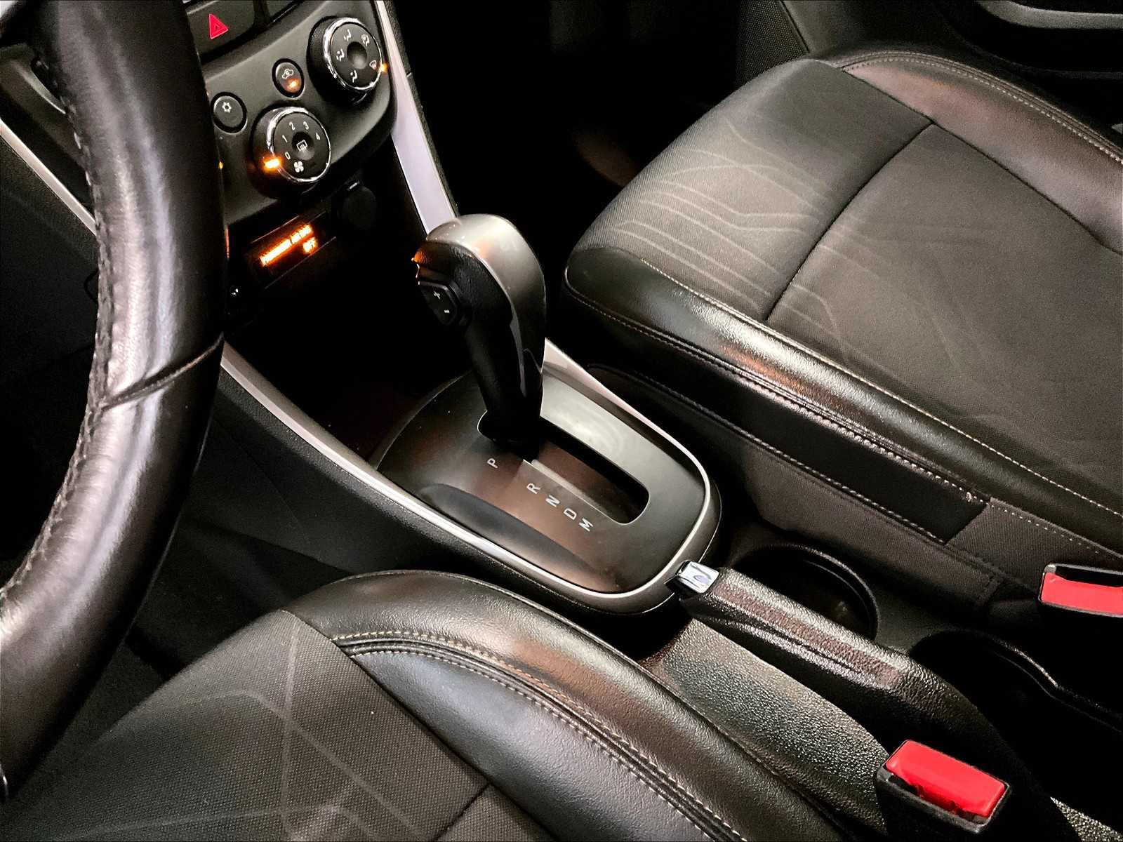 2019 Chevrolet Trax LT photo 21