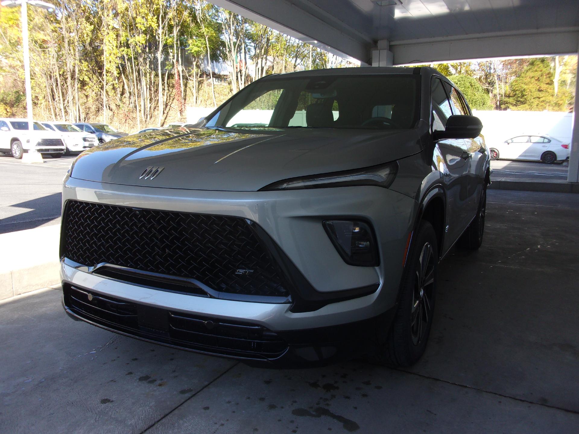 2026 Buick Enclave Sport Touring's photo