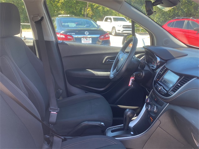 2017 Chevrolet Trax LS photo 15