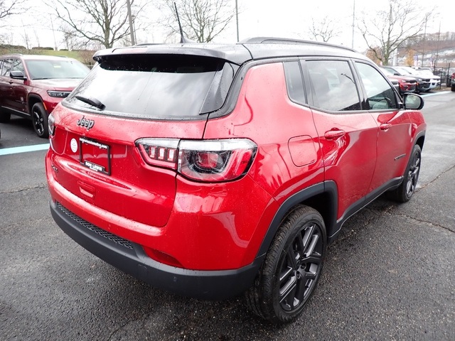 2026 Jeep Compass Limited Altitude photo 3