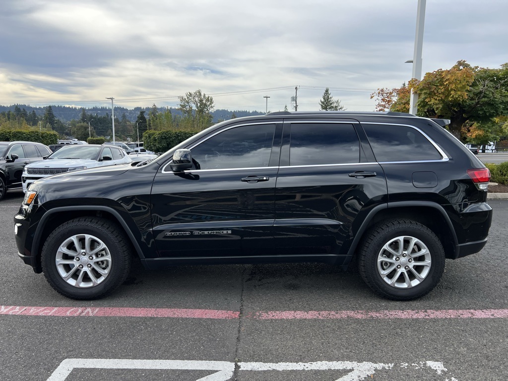 2021 Jeep Grand Cherokee Laredo E photo 4