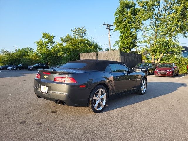 2015 Chevrolet Camaro 2LT photo 4