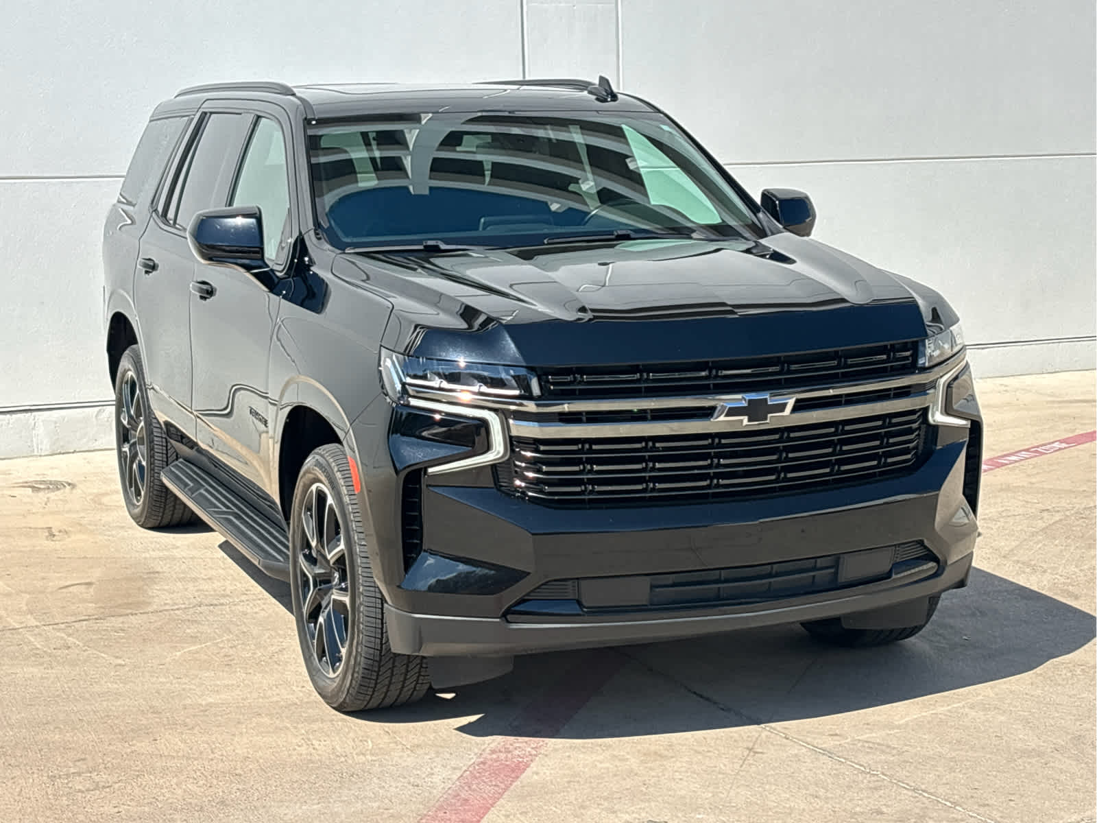 2021 Chevrolet Tahoe RST photo 3