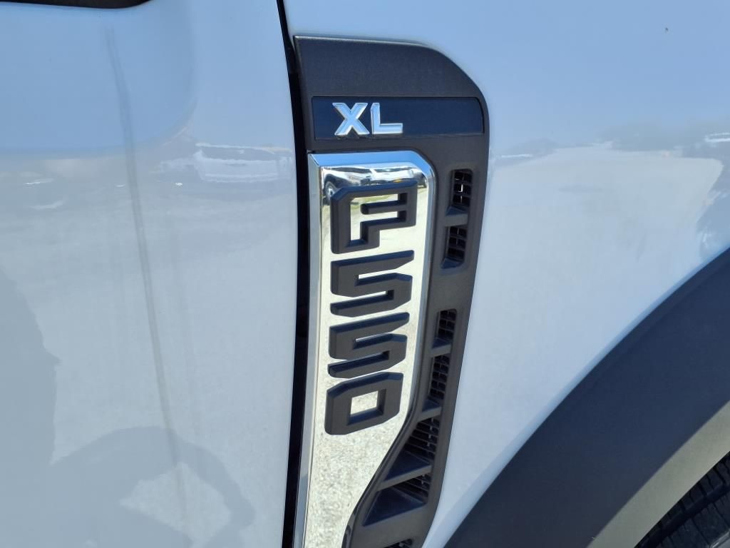 2024 Ford F-550 XL photo 14