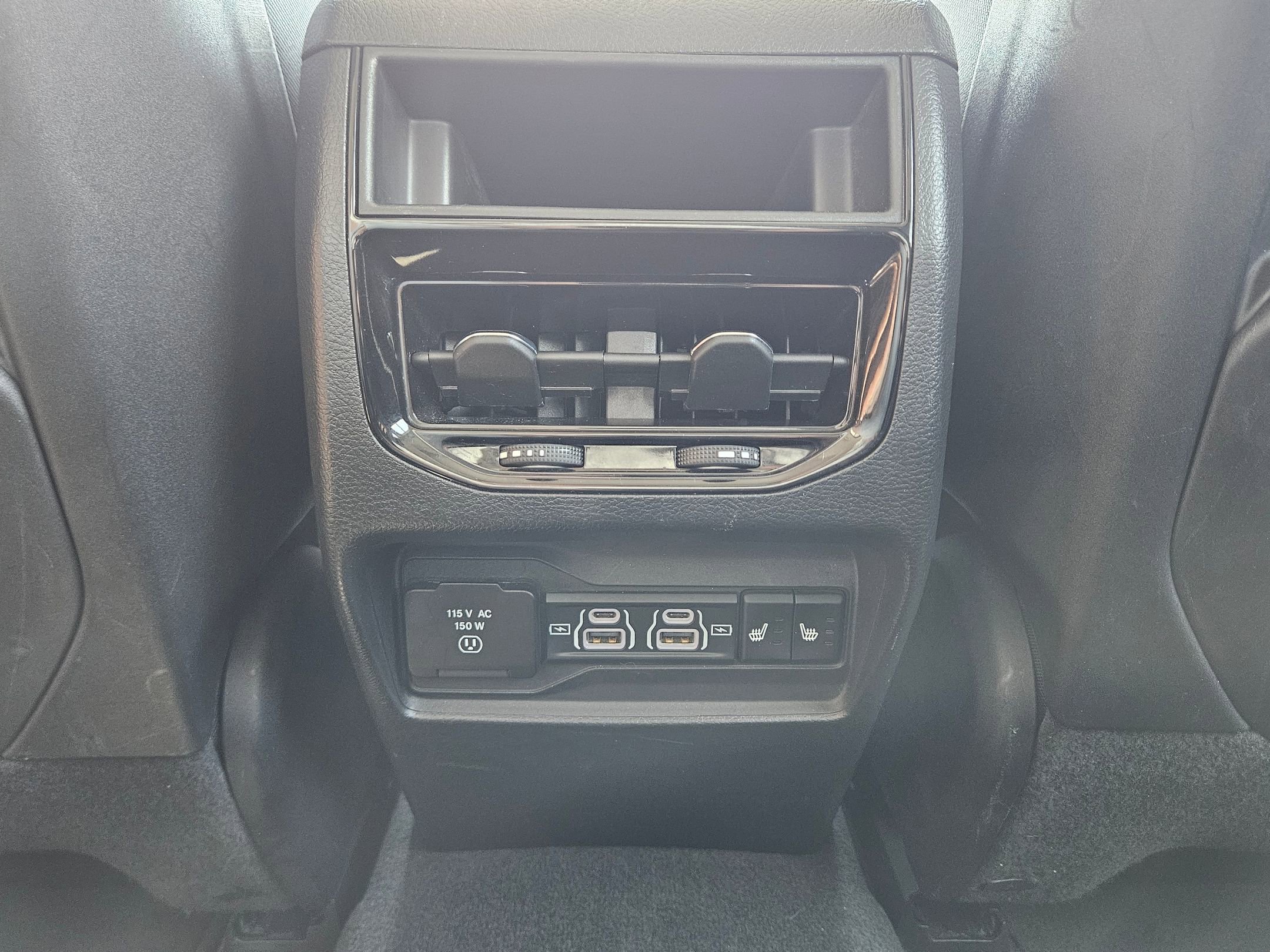 2023 Jeep Cherokee 4xe photo 27