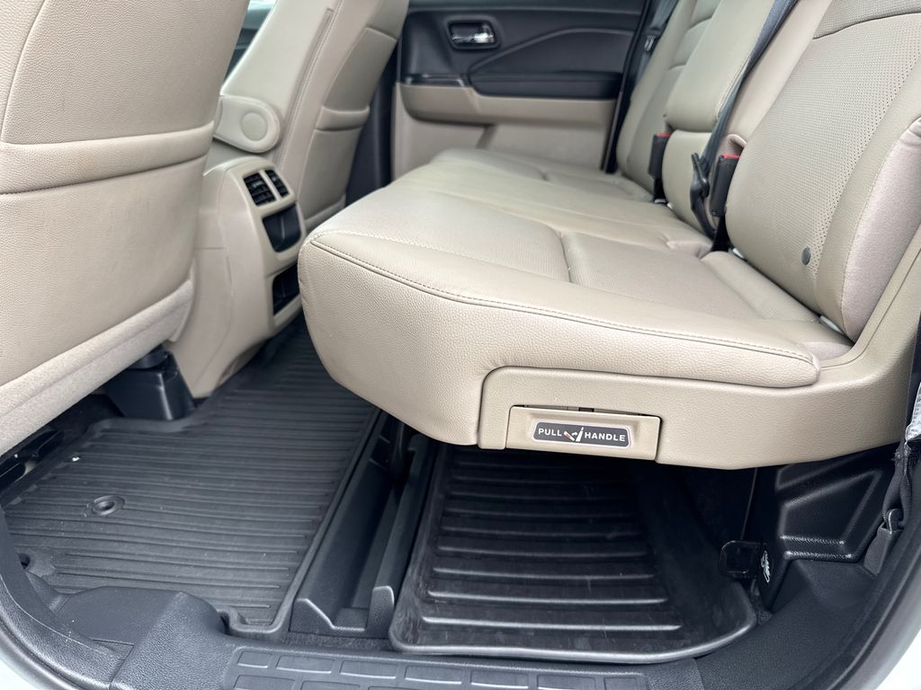 2023 Honda Ridgeline RTL photo 19