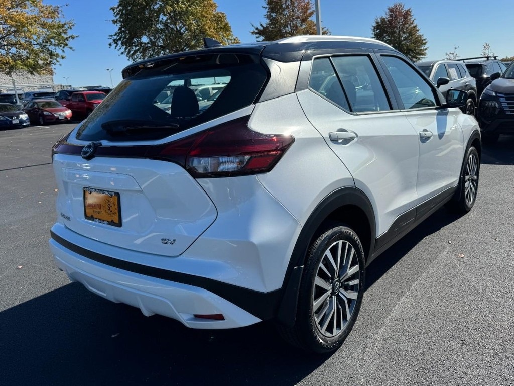 2024 Nissan Kicks SV photo 3