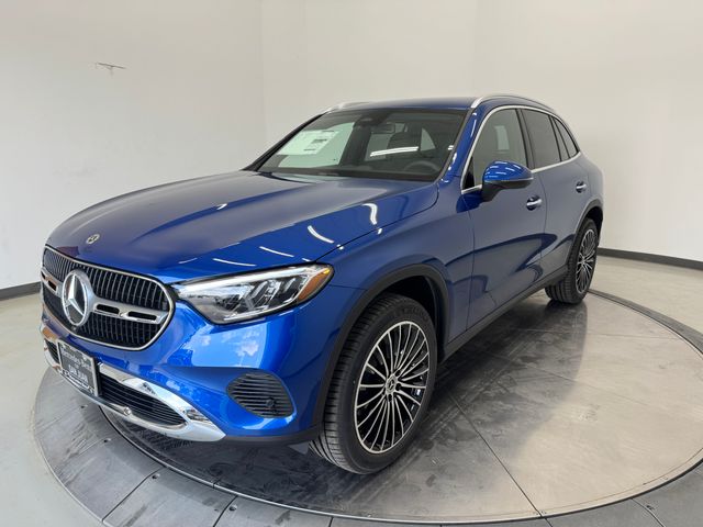 2025 Mercedes Benz GLC 300 photo 30