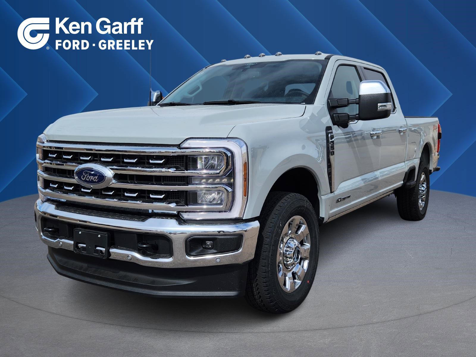 2025 Ford F-350 Lariat photo 2