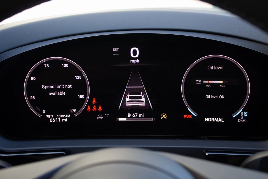2024 Porsche Cayenne Coupe Base photo 15