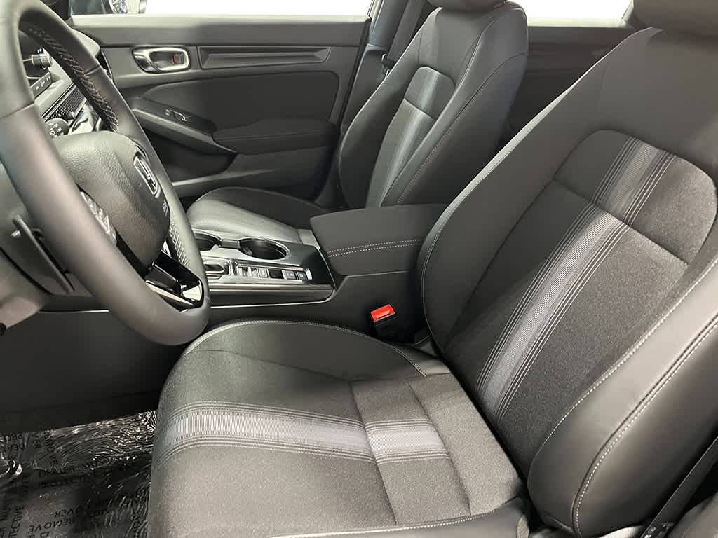 2026 Honda Civic Hatchback Sport photo 11