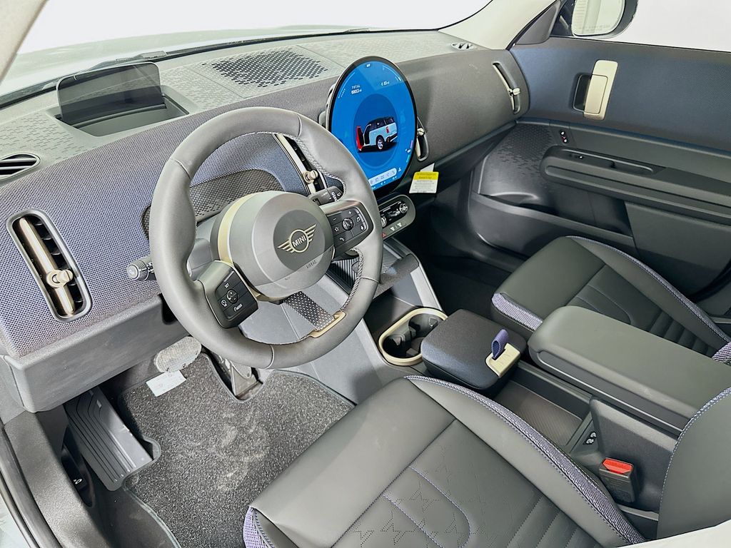 2025 Mini Countryman S ALL4 photo 9