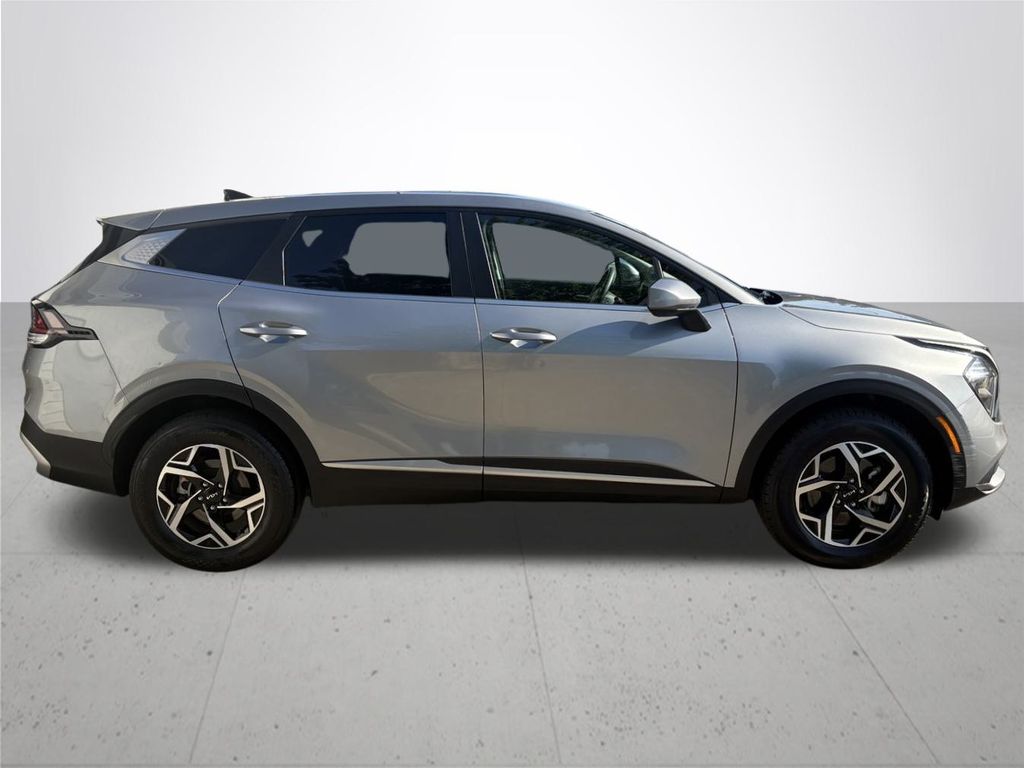 2023 Kia Sportage LX photo 6