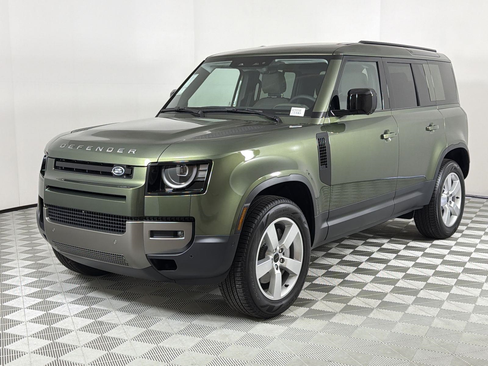 2026 Land Rover Defender S's photo