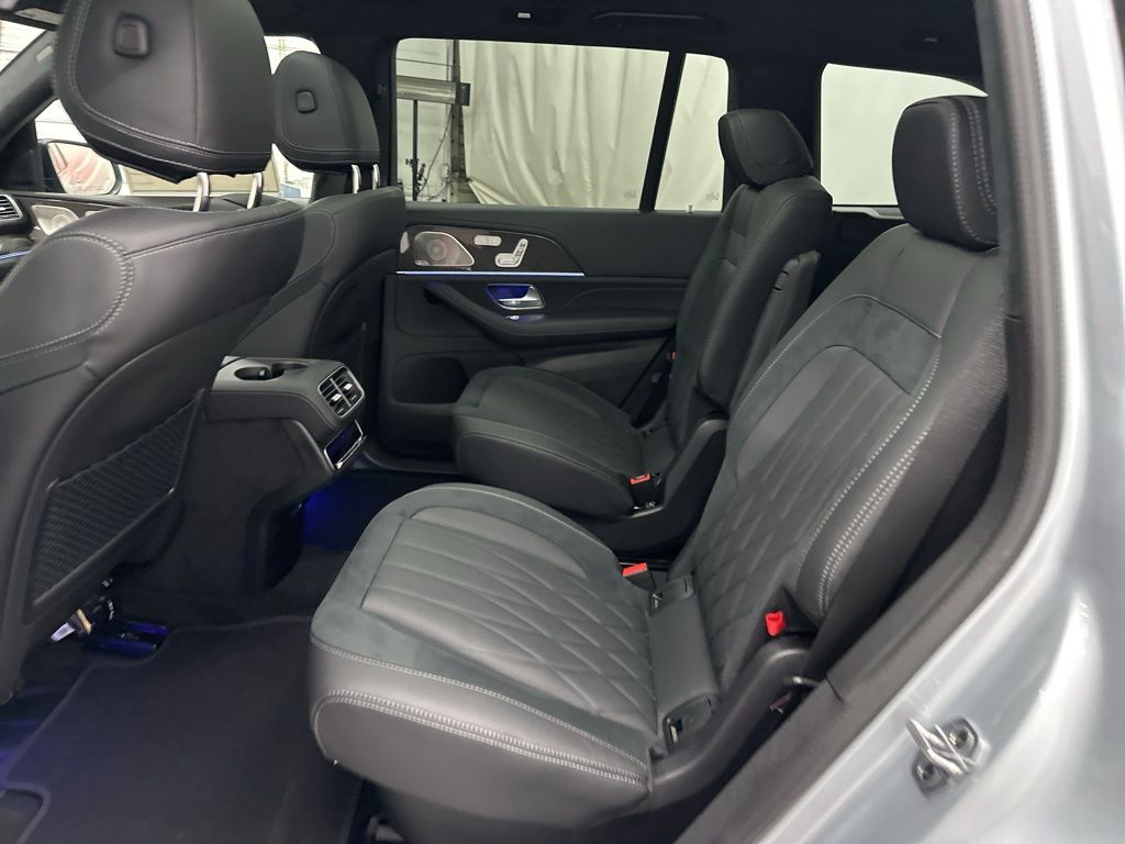 2026 Mercedes Benz GLS AMG 63 4MATIC photo 19