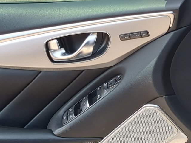 2022 Infiniti Q50 LUXE photo 13