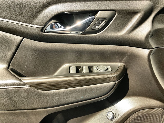 2023 Gmc Acadia SLT photo 4