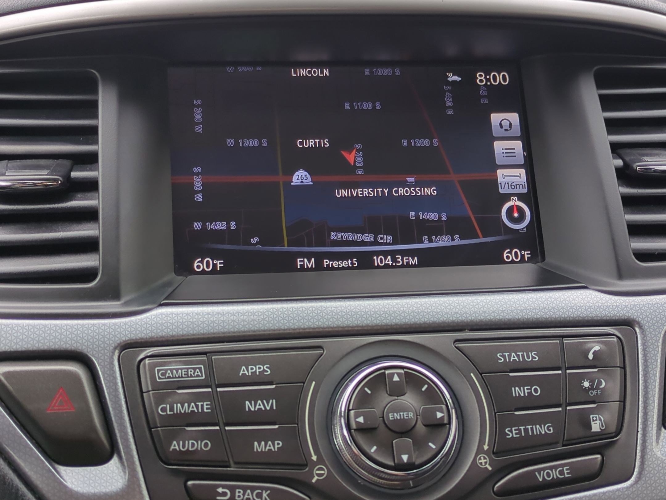 2019 Nissan Pathfinder SL photo 24