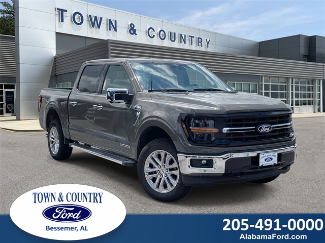 2025 Ford F-150 XLT's photo