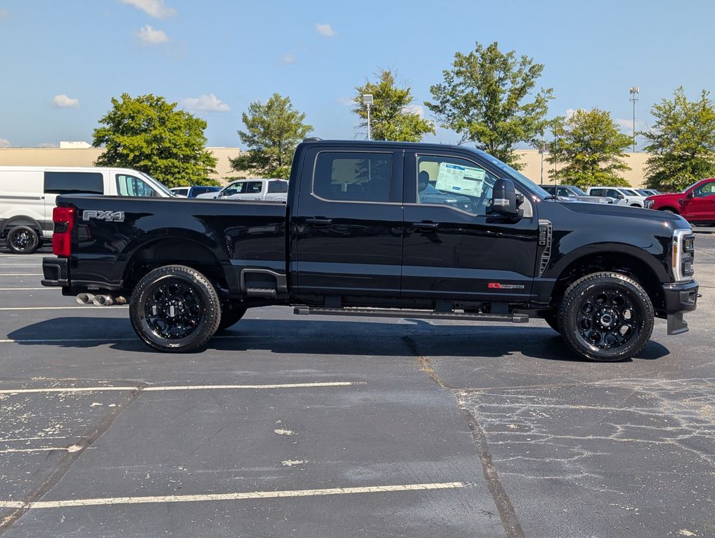 2026 Ford F-250 Lariat photo 3