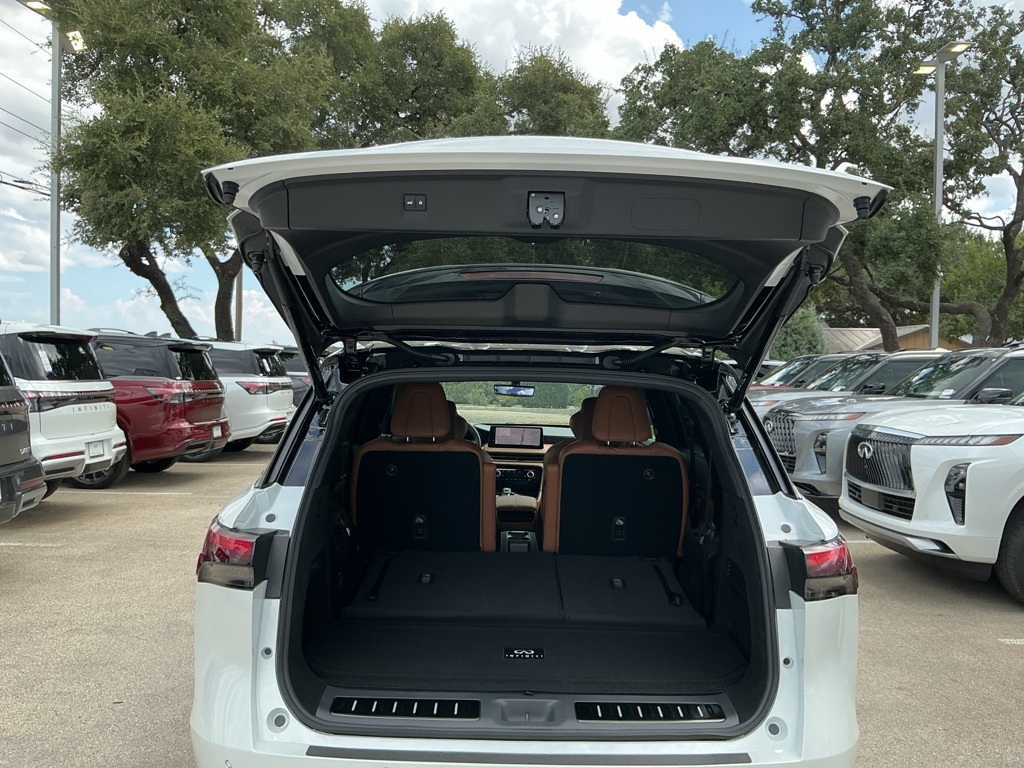 2026 Infiniti QX60 Autograph AWD photo 3