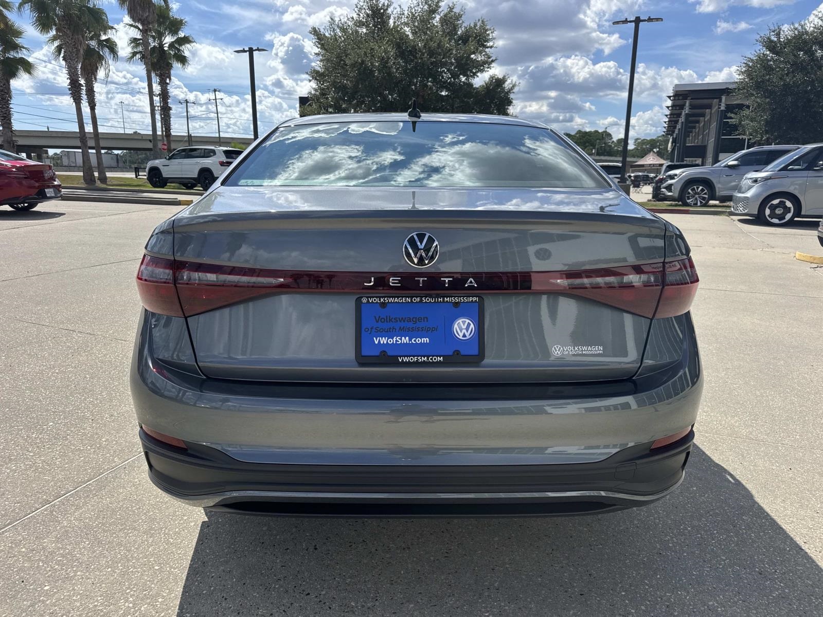 2026 Volkswagen Jetta 1.5T Sport photo 4
