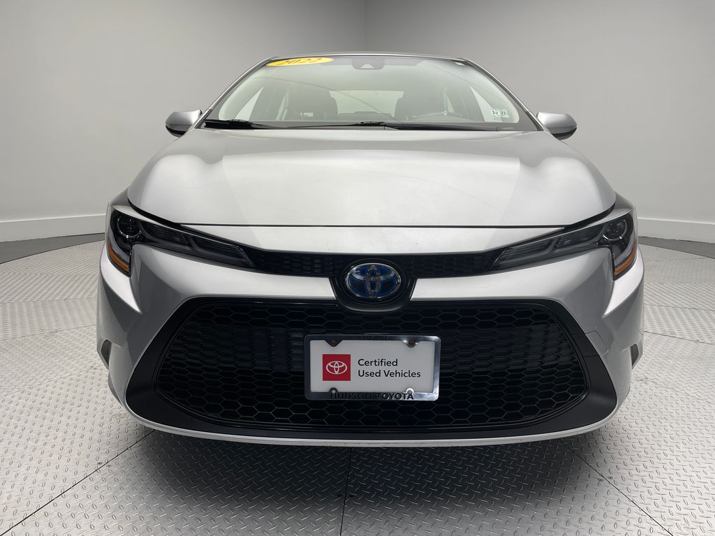 2022 Toyota Corolla Hybrid LE photo 2