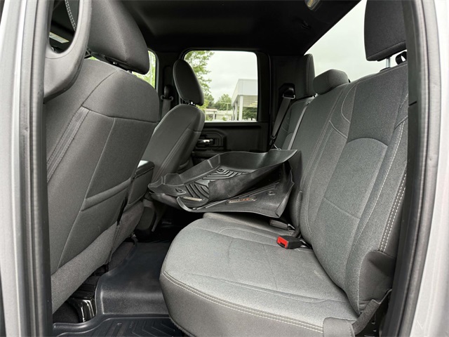 2022 Ram 1500 Classic Warlock photo 13