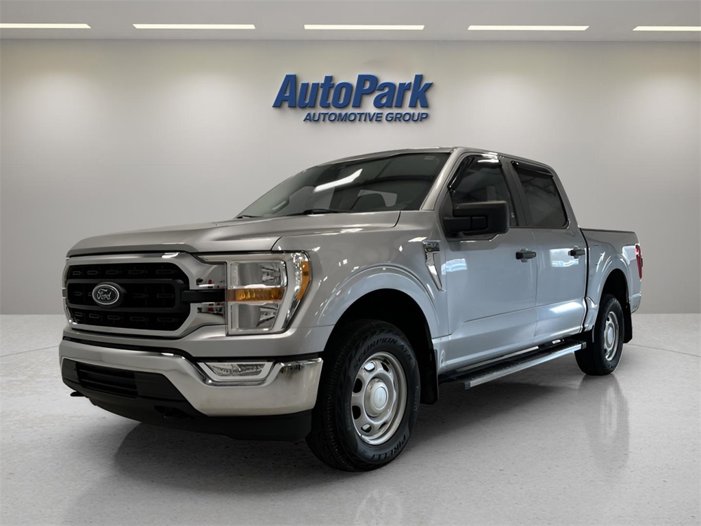 2021 Ford F-150 XLT photo 2