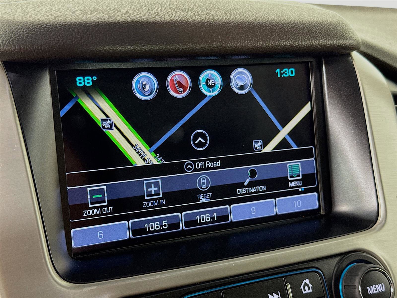 2017 Gmc Yukon SLT photo 14
