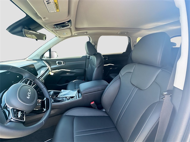 2025 Kia Sorento S photo 18