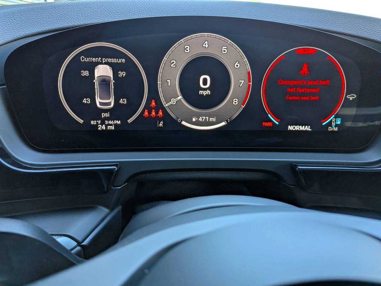 2025 Porsche Cayenne Coupe Base photo 16