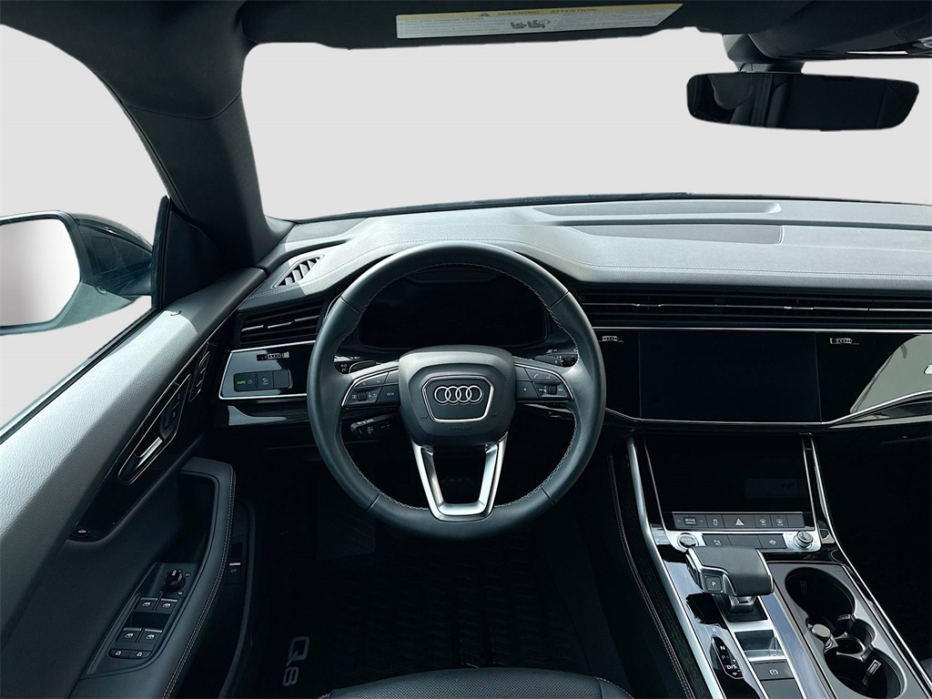 2025 Audi Q8 55 Premium Plus photo 19