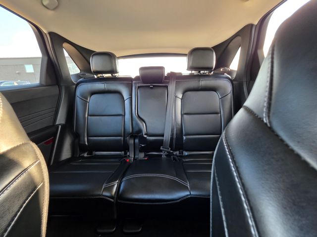 2023 Ford Escape Platinum photo 36
