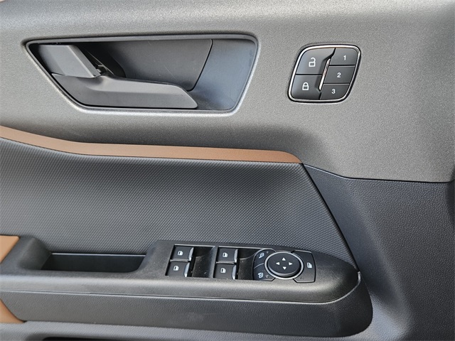 2025 Ford Bronco Sport Outer Banks photo 27