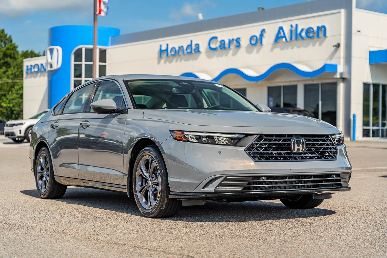 2025 Honda Accord Hybrid EX-L's photo