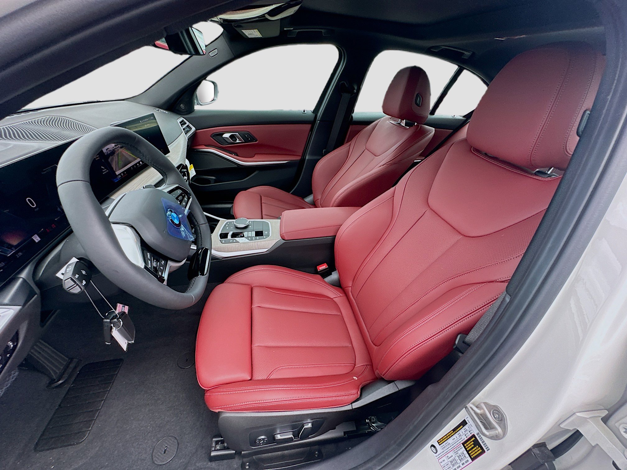 2025 Bmw 330i photo 14