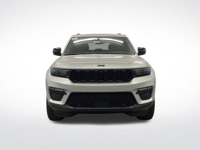 2025 Jeep Grand Cherokee Limited photo 10