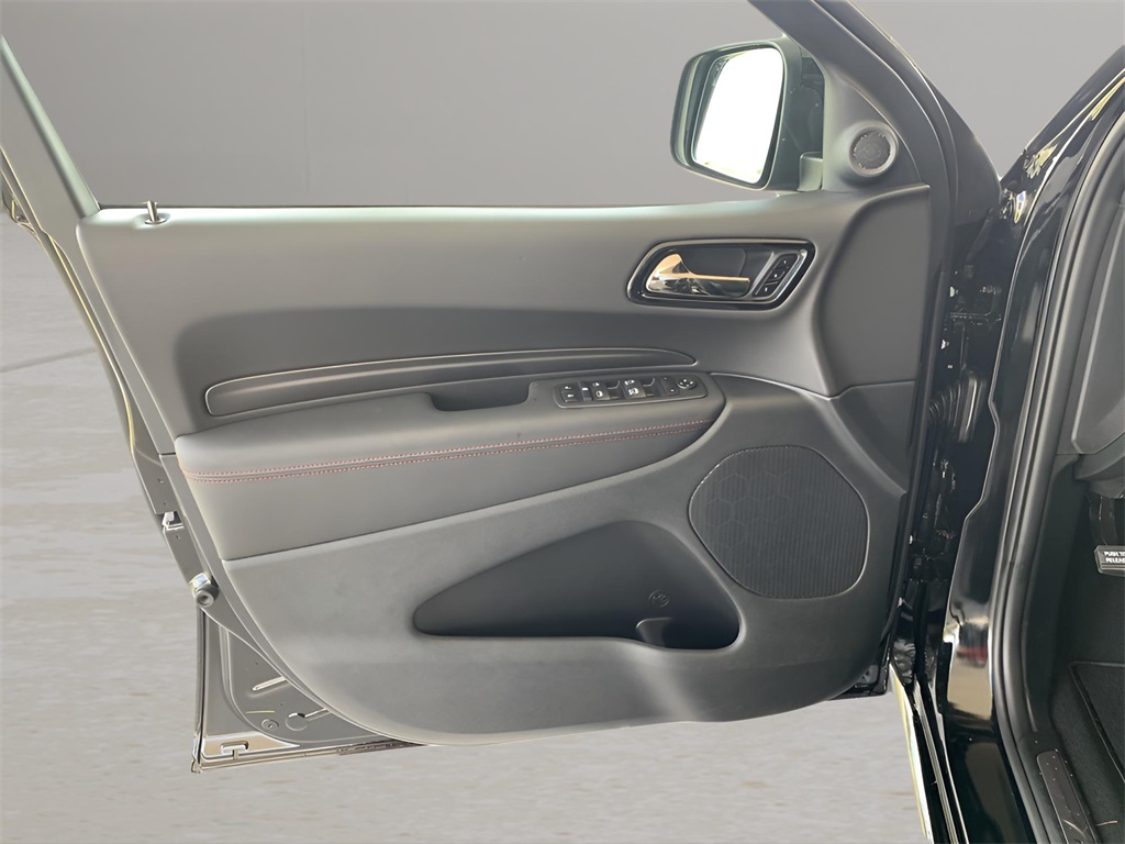 2025 Dodge Durango R/T Plus photo 24