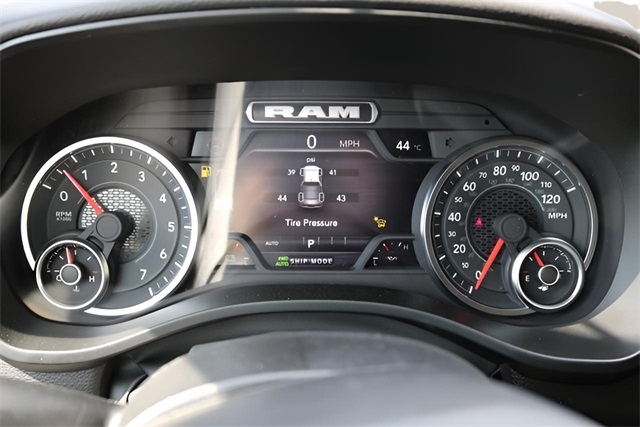 2025 Ram 1500 Big Horn Lone Star photo 21