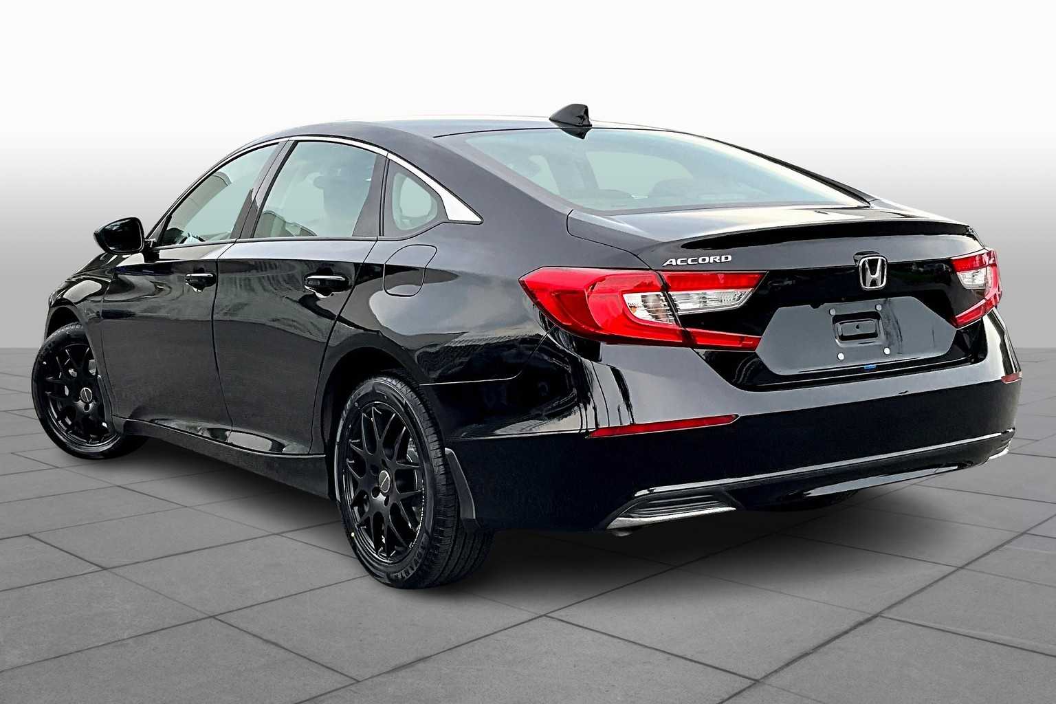 2021 Honda Accord LX photo 11