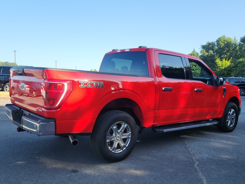 2021 Ford F-150 XLT photo 3