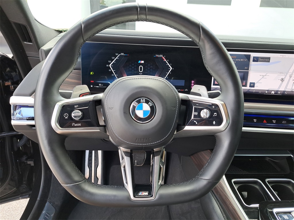 2023 Bmw 760i photo 19