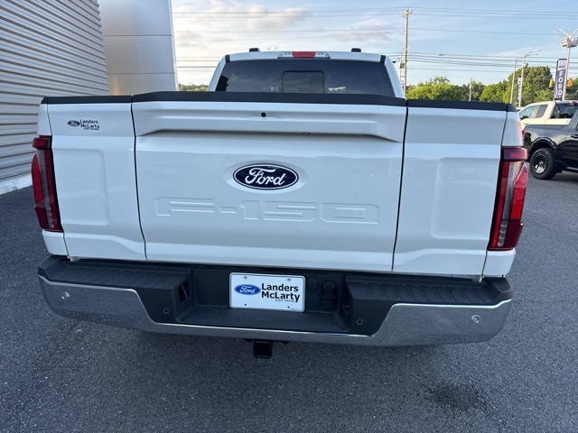 2025 Ford F-150 Lariat photo 4