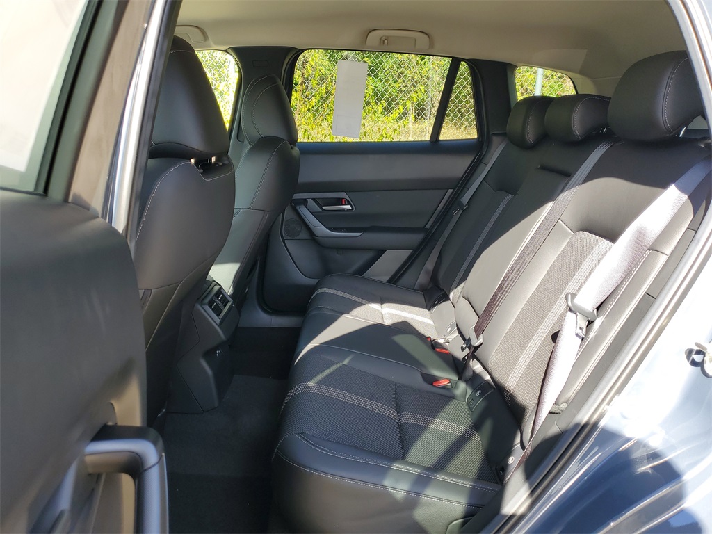2025 Mazda CX-50 2.5 Select photo 11