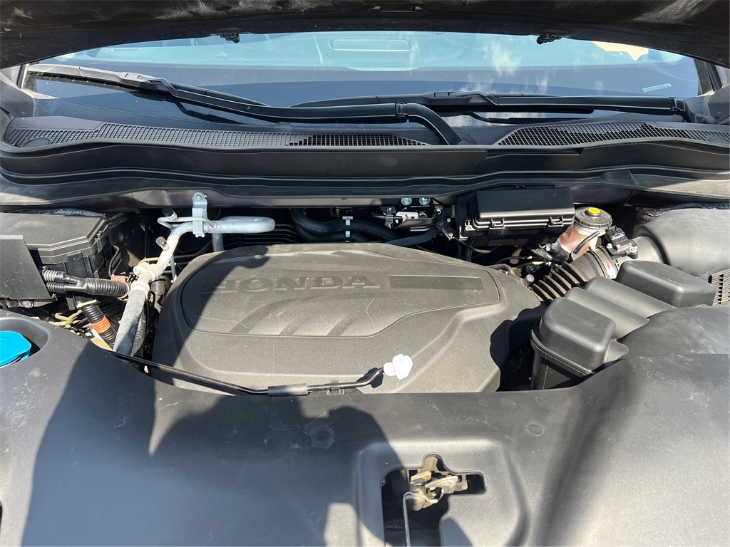 2022 Honda Pilot Touring photo 11