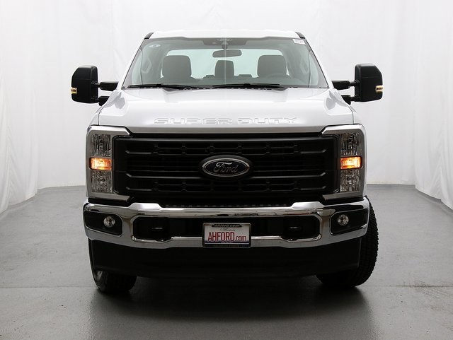 2026 Ford F-250 XL photo 5