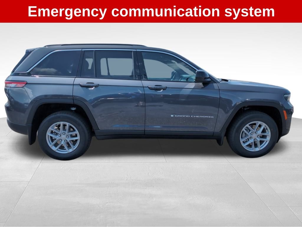 2025 Jeep Grand Cherokee Laredo X photo 5