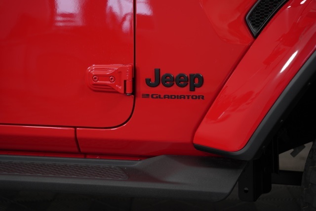 2025 Jeep Gladiator Sport photo 40